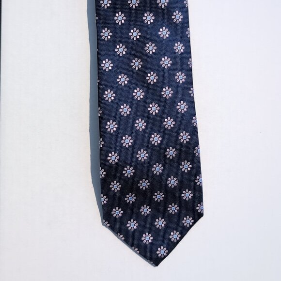 Club Room Other - Club Room Men's Navy Tie With Flower Pattern